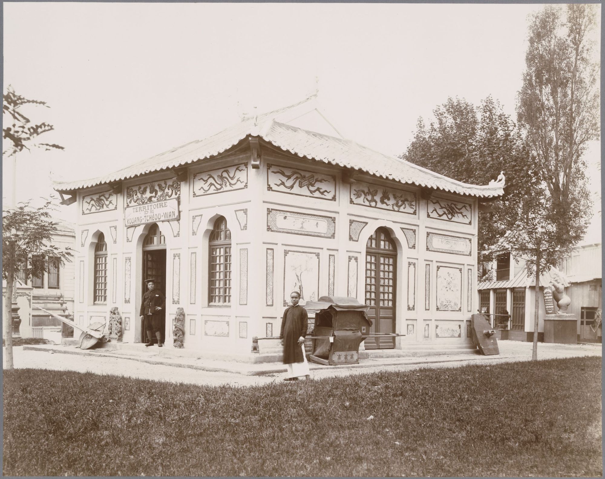 Pavillon du territoire de Kouang-Tcheou-Wan Xe 77-Fol 5